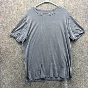 Lululemon Shirt Men Medium Gray Cotton Blend Crewneck Casual Tee Basic Logo